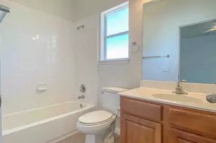 609 W 37th St, Austin, TX 78705 - Photo 25