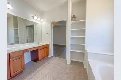 609 W 37th Street, Austin, TX 78705 - Photo 13