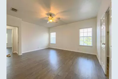 609 W 37th Street, Austin, TX 78705 - Photo 11