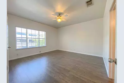 609 W 37th Street, Austin, TX 78705 - Photo 19