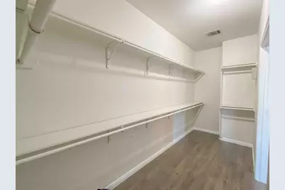 609 W 37th Street, Austin, TX 78705 - Photo 15