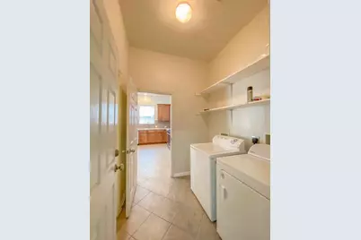 609 W 37th Street, Austin, TX 78705 - Photo 29