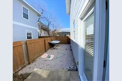 609 W 37th Street, Austin, TX 78705 - Photo 35