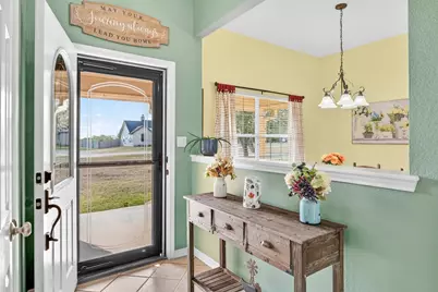 175 Creekwood Drive, Gonzales, TX 78629 - Photo 7