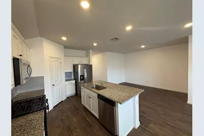 314 Abbey Lane, Lockhart, TX 78644 - Photo 9