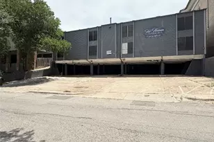 2704 Salado St, Austin, TX 78705 - Photo 19