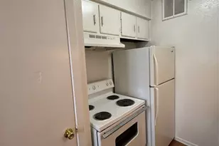 2704 Salado St, Austin, TX 78705 - Photo 7