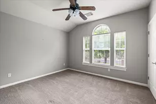 37 Waterfall Dr, The Hills, TX 78738 - Photo 15