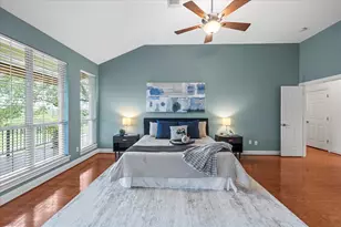 37 Waterfall Dr, The Hills, TX 78738 - Photo 9