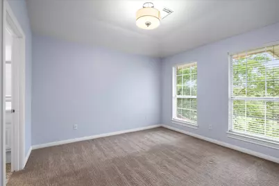 37 Waterfall Drive, The Hills, TX 78738 - Photo 17