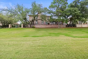 37 Waterfall Dr, The Hills, TX 78738 - Photo 23