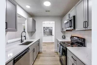 1845 River Crossing Circle #A, Austin, TX 78741 - Photo 17