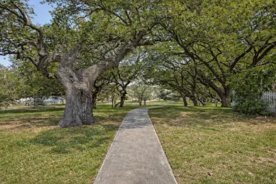 1845 River Crossing Circle #A, Austin, TX 78741 - Photo 31