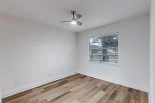 1845 River Crossing Cir, Austin, TX 78741 - Photo 23