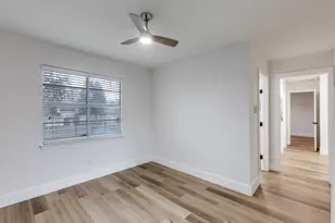 1845 River Crossing Cir, Austin, TX 78741 - Photo 23