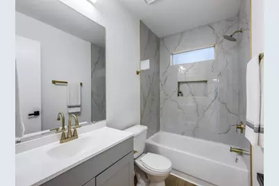 1845 River Crossing Circle #B, Austin, TX 78741 - Photo 19