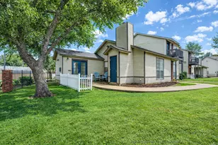 1845 River Crossing Cir, Austin, TX 78741 - Photo 7