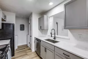 1845 River Crossing Cir, Austin, TX 78741 - Photo 17