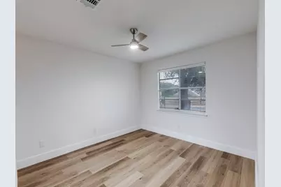 1845 River Crossing Circle #B, Austin, TX 78741 - Photo 21