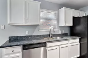 7525 Peabody Dr, Austin, TX 78729 - Photo 7
