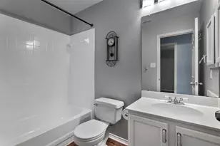 7525 Peabody Dr, Austin, TX 78729 - Photo 19