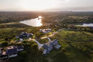 111 Rock N Robyn Trail, Horseshoe Bay, TX 78657 - Photo 31