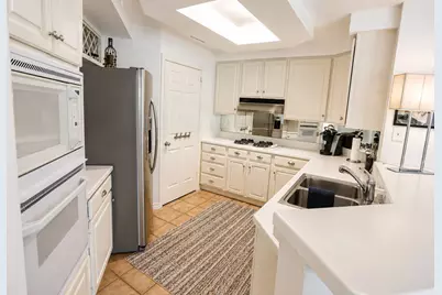 1000 Liberty Park Drive #208, Austin, TX 78746 - Photo 9
