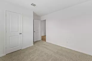 104 Wagner Wy, San Marcos, TX 78666 - Photo 5