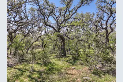 309 Oakwood Loop, San Marcos, TX 78666 - Photo 35