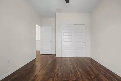 803 4th Street, Lockhart, TX 78644 - Photo 17