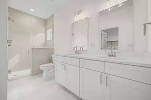 803 4th St, Lockhart, TX 78644 - Photo 13