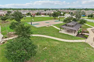 305 Kat Garnet Dr, Kyle, TX 78640 - Photo 35