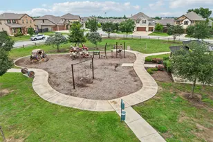 305 Kat Garnet Dr, Kyle, TX 78640 - Photo 35