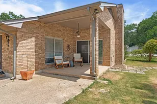 1101 E 19th St, Cameron, TX 76520 - Photo 35