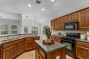 551 Middle Creek, Buda, TX 78610 - Photo 19