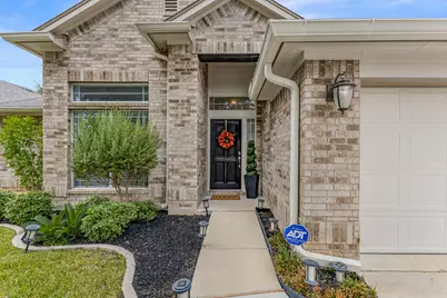 551 Middle Creek, Buda, TX 78610 - Photo 3