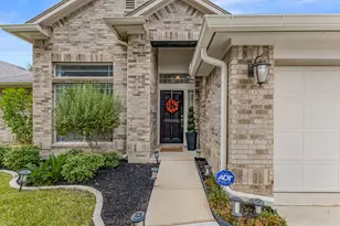 551 Middle Creek, Buda, TX 78610 - Photo 3