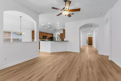 551 Middle Creek, Buda, TX 78610 - Photo 13