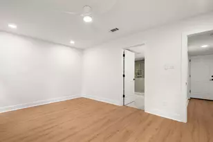 12404 Adelphi Cove, Austin, TX 78727 - Photo 15