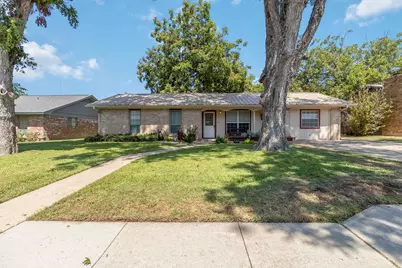 105 Jones Street, Bastrop, TX 78602 - Photo 1