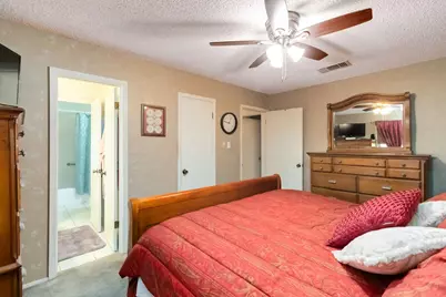 105 Jones Street, Bastrop, TX 78602 - Photo 13