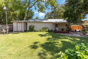 105 Jones St, Bastrop, TX 78602 - Photo 33