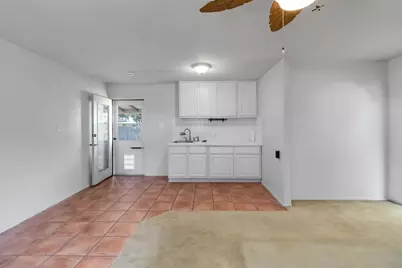 105 Jones Street, Bastrop, TX 78602 - Photo 27