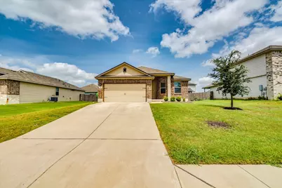 233 Forest Moon Lane, Kyle, TX 78640 - Photo 7