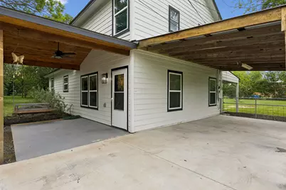 1909 S Pine Street, Georgetown, TX 78626 - Photo 3