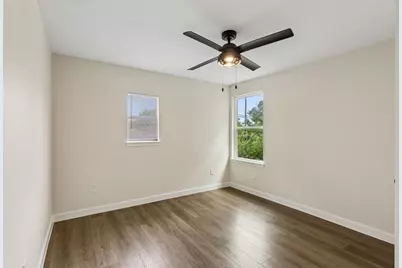 1909 S Pine Street, Georgetown, TX 78626 - Photo 23