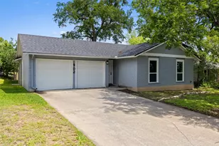 902 Hillside Oaks Dr, Austin, TX 78745 - Photo 1