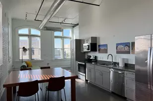 102 E 2nd St, Taylor, TX 76574 - Photo 3