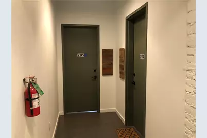 102 E 2nd Street #205, Taylor, TX 76574 - Photo 11