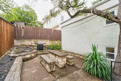 807 Blanco Street #204, Austin, TX 78703 - Photo 17
